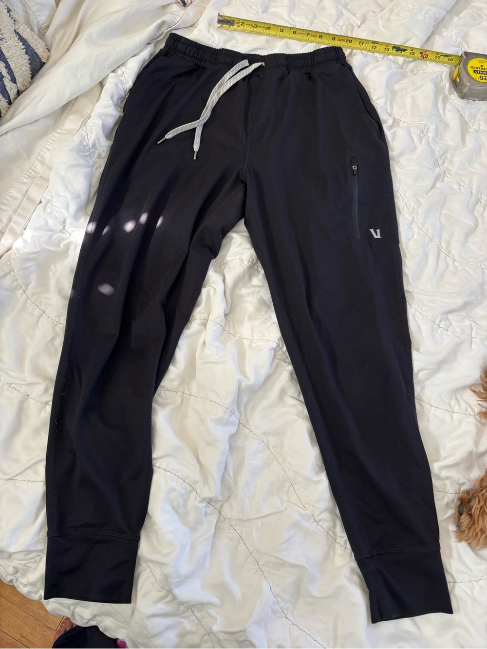 Vuori Mens Fleet Pant Black Joggers Stretch Performance Travel Activewear M